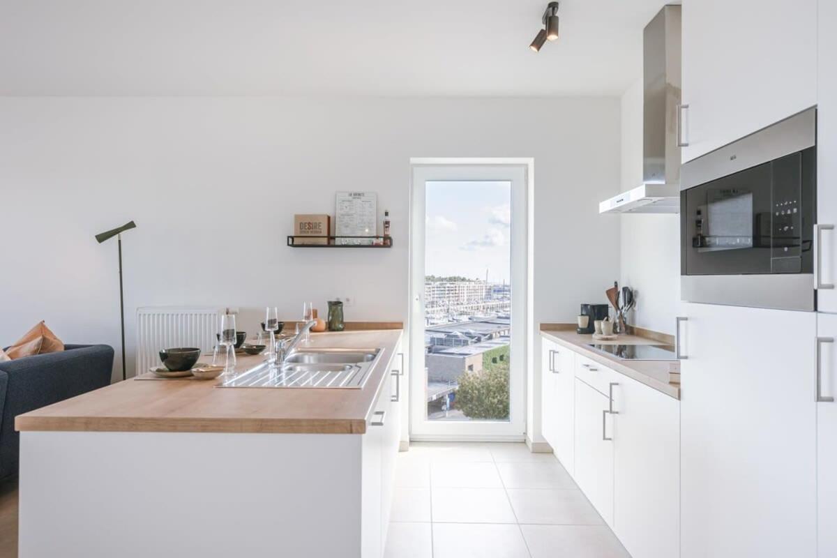 Huswell - Lovely New Apartment At The Harbor + Parking Μπριζ Εξωτερικό φωτογραφία